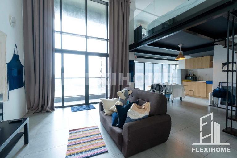 1-5 Guests, Spacious & Comfy Duplex-Studio, Empire City Damansara by Flexihome-MY - Ferienwohnung Petaling Jaya