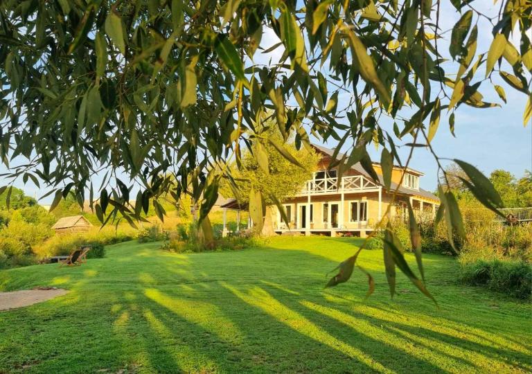 Gluosnių vila - Adutiškio pirtis - B&B Švenčionys