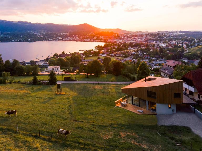 Haus Moosberg - Erholung bei Seeblick und Ruhe - B&B Gmunden