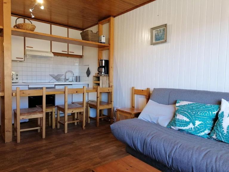 Appartement 2 pièces 6 pers avec balcon, parking et animaux acceptés - L'Alpe d'Huez - FR-1-405-10 - Chambres d'hôtes L'Alpe d'Huez
