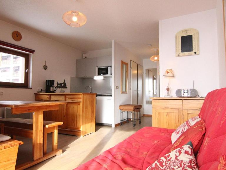 Appartement cosy 2 pièces, balcon sud, proche remontées et commerces, parking, casier à skis, 5 pers - FR-1-405-107 - Chambres d'hôtes L'Alpe d'Huez