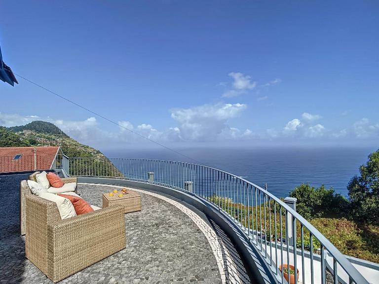 Vinhaticos Villa by Atlantic Holiday - Ferienwohnung Porto Moniz