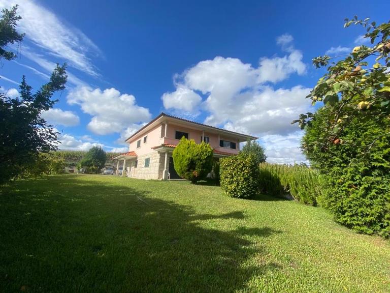 Casa do Senhor da Ponte - B&B Gondifelos