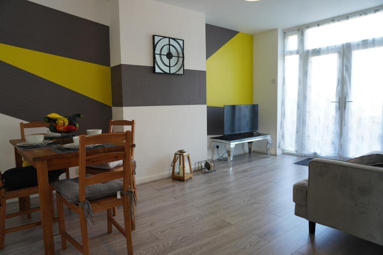 Cosy 2 bedroom on Bromley-Lewisham Hospital Borders - B&B Catford
