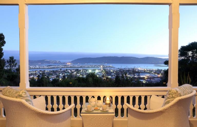 Falcons View Manor - B&B Knysna
