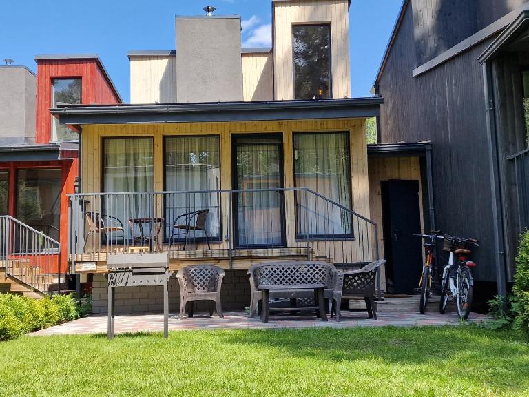Modern and Comfortable Townhouse, 5 min from the sea - B&B Jūrmala