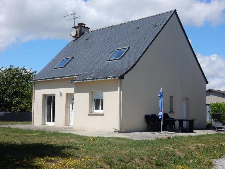 Maison 3 chambres 120m2 3km ploermel - Chambres d'hôtes Ploërmel