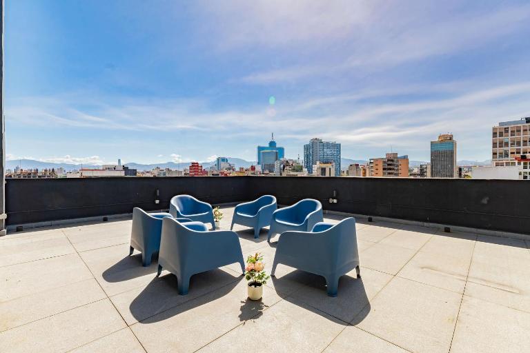 NEW La Roma Penthouse 100m2 Terrace Pool and Gym - B&B Ciudad de México