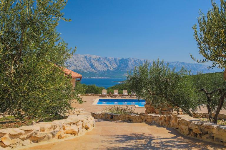 Ferienhaus Luisa Insel Brac - Kamin, Pool, Grill, Olivengrundstück - B&B Pučišća
