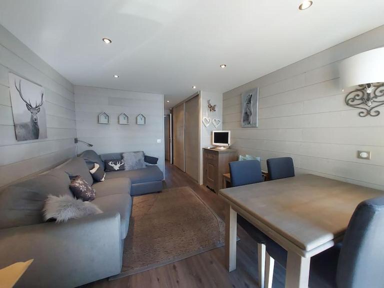 BELLE PLAGNE - Appartement 6 personnes sur les pistes - Bed and Breakfast La Plagne Tarentaise