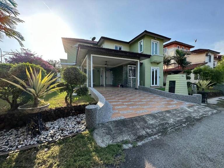 Green Homestay - B&B Kampung Baharu Nilai