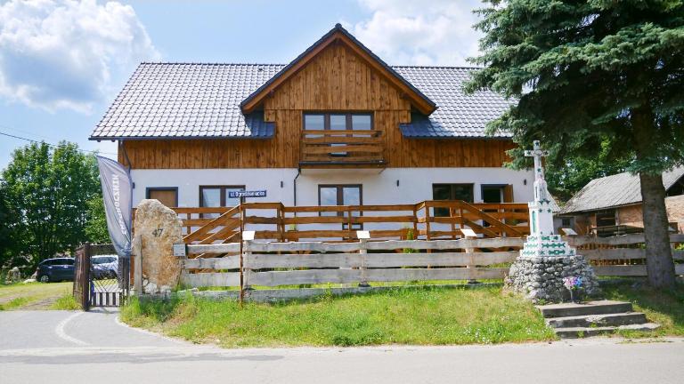 Całorocznik Skała & Apartamenty - B&B Ryczów