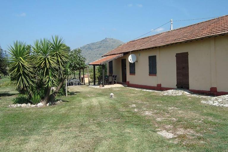 La tenuta Jucci - B&B Sezze