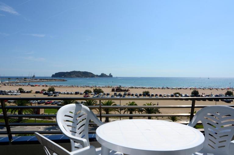 Catalonia 4-5 vista mar - B&B l'Estartit