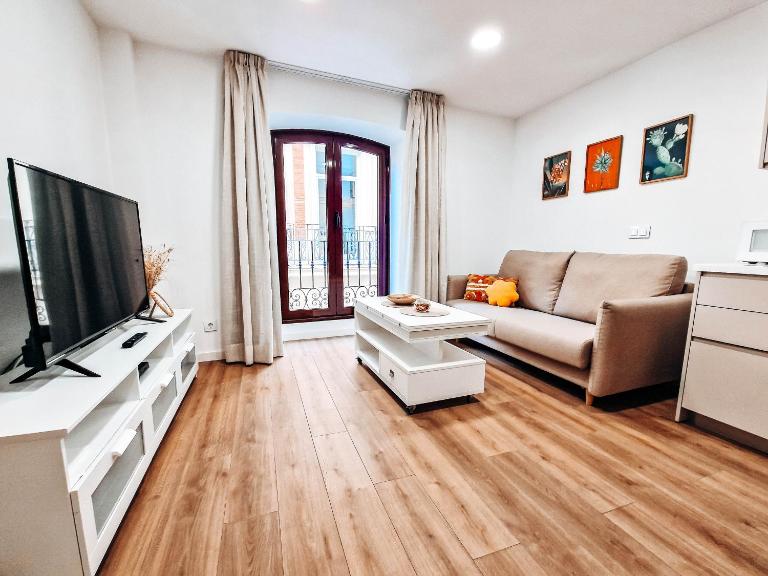 Apartamento TIENDAS 8 - B&B Almería