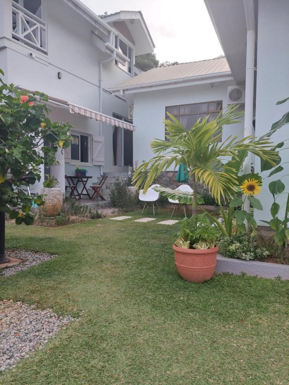 Reef Hills Residence 1 bedroom VILLA - B&B Anse aux Pins