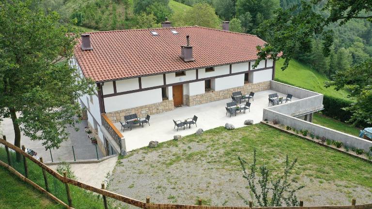 Ondarbaso Apartamentos Rurales III - Ferienwohnung Zestoa
