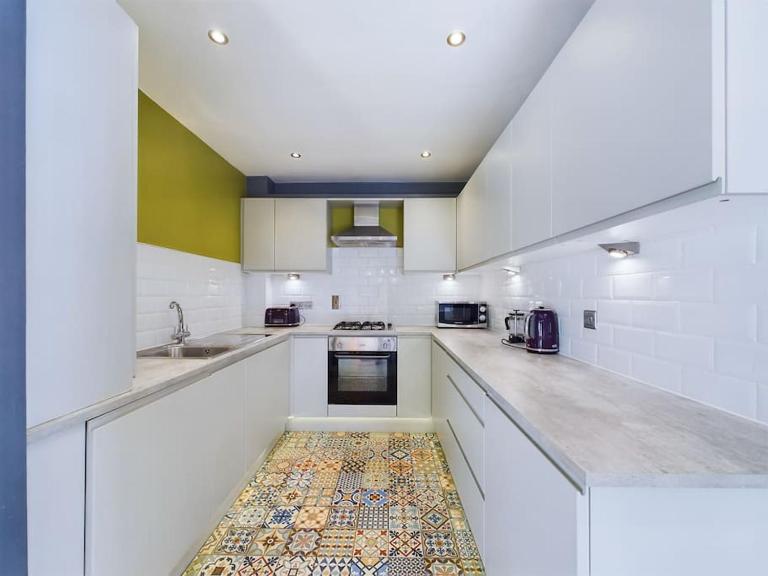 Donegall Sq Apt at City Gate, Belfast City Centre - B&B Belfast