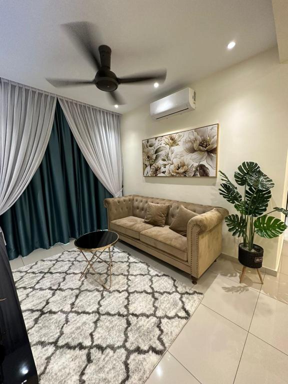 SKYLoveHomestay - Bed and Breakfast Ipoh