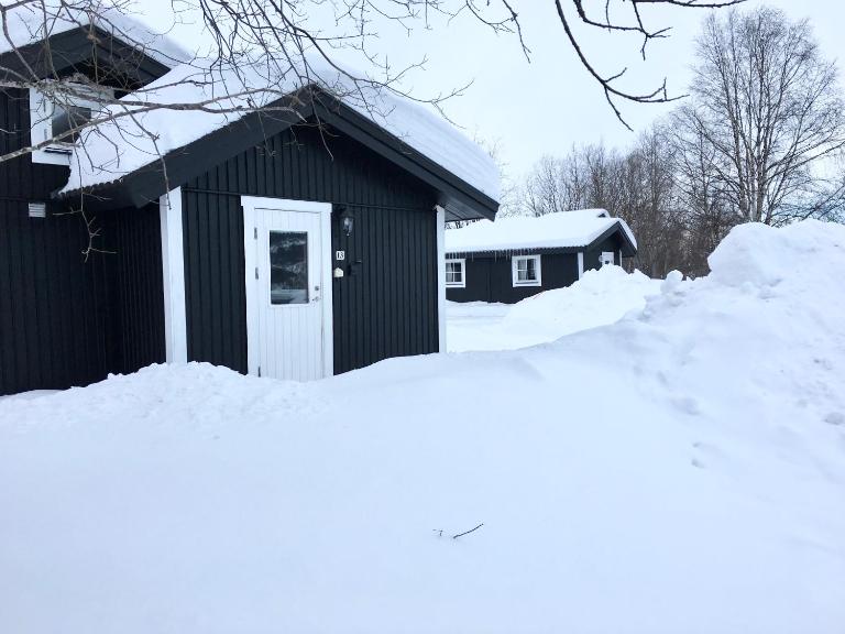 Hyttgårdens fjällstugor i Huså, Åre kommun - B&B Järpen