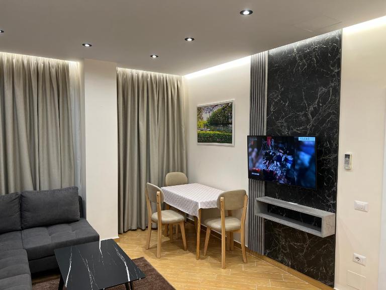 Sunrise Tirana Apartament's - Ferienwohnung Tirana