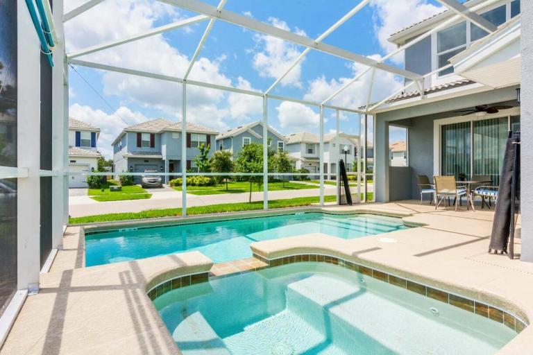 Modern 5BR5BA Vacation Home with Private Pool CG1593 - Ferienwohnung Davenport