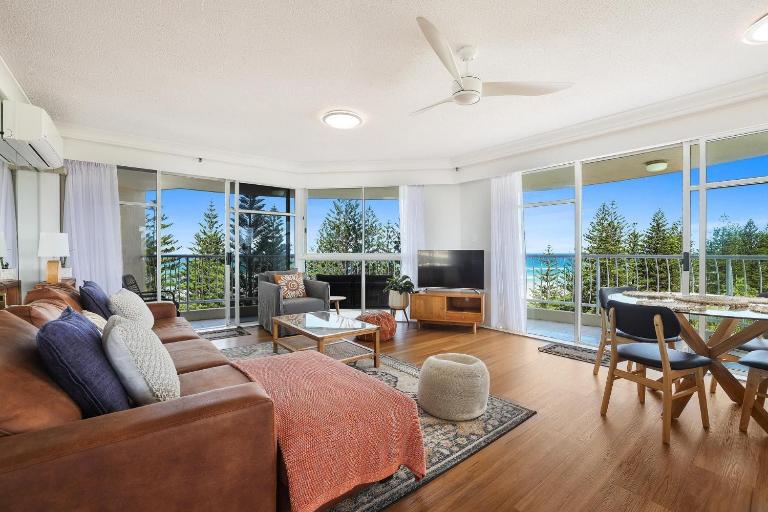 Burleigh Vista Apartment - Views - B&B Gold Coast