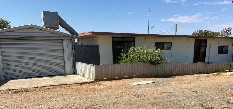 The little white box - B&B Broken Hill