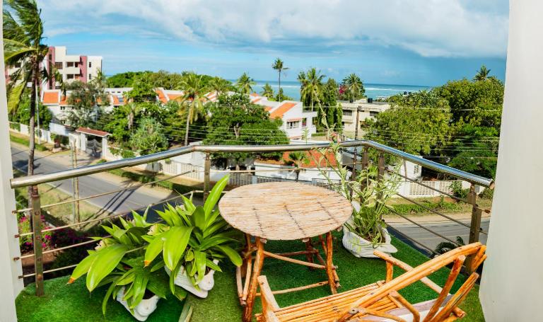 ZaNaKri Homes ;A Great Panorama of Indian Ocean - Bed and Breakfast Mombassa