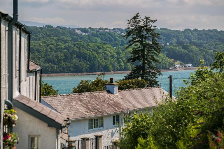 Shell Cottage - B&B Menai Bridge