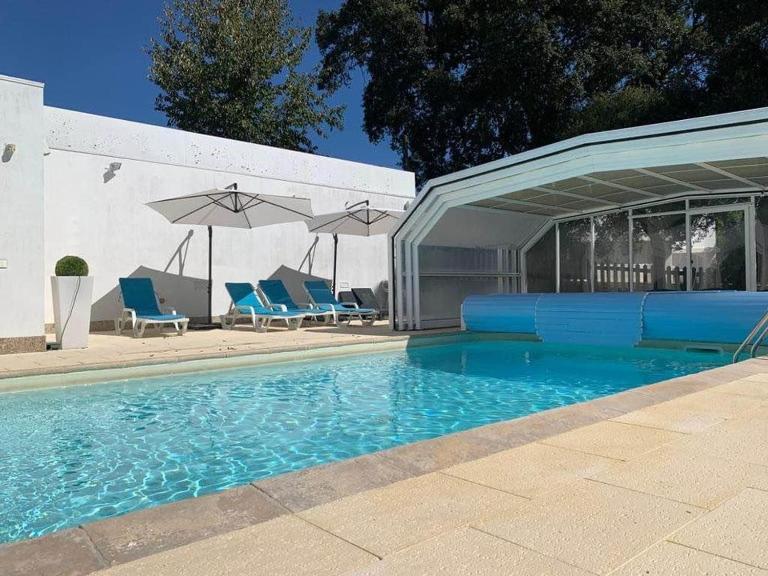 Casa do Pinheiro - B&B Fiães
