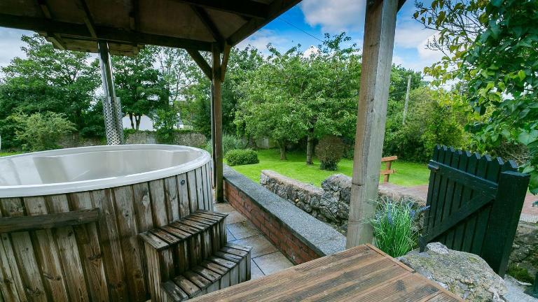 Ty'r Ardd - Bed and Breakfast Pentraeth