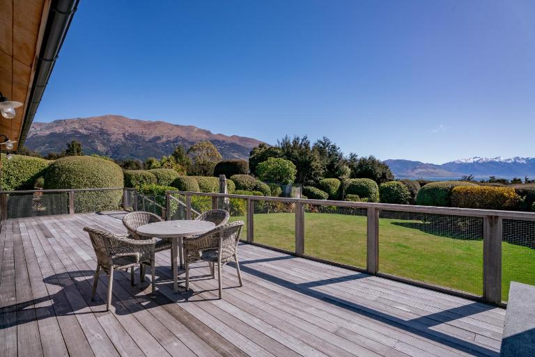 Hāwea Lakehouse - Lake Hāwea Holiday Home - B&B Lake Hawea