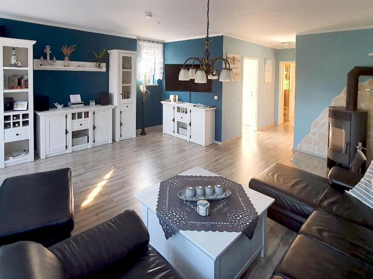 Reethaus Zickersche Berge - WG 02 mit Kamin und Terrasse - B&B Gager