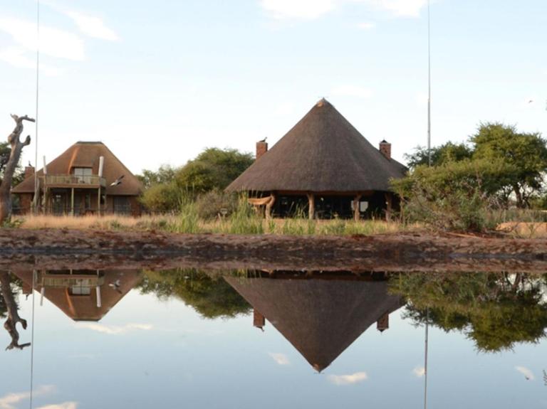 Mattanu Private Game Reserve - B&B Barkly West