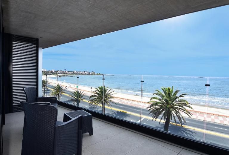 ZENHAUS - Vistas al Mar en Exclusivo Apartamento con Garage - Ferienwohnung Montevideo