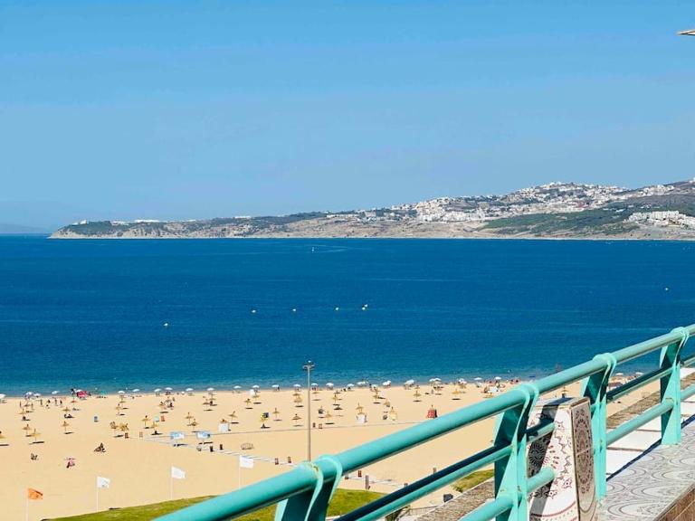 Luxueux Appartement centre et plage & wifi ! - B&B Tangier