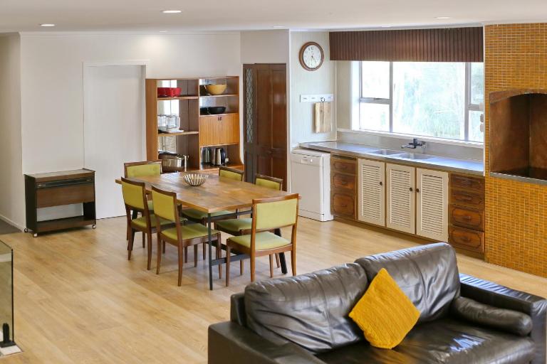 Big family house Easy to Airport - B&B Auckland