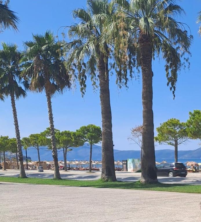 Sea view Apartment Lungomare - Ferienwohnung Vlora