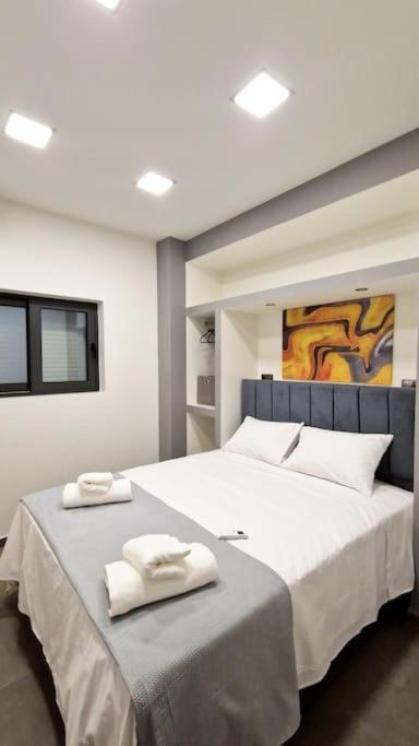 Faronita - Luxury apt in the heart of Kalamata - B&B Kalamata