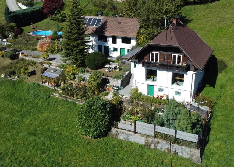 Haus St Peter , midden in meren gebied van Karinthië - B&B Radenthein