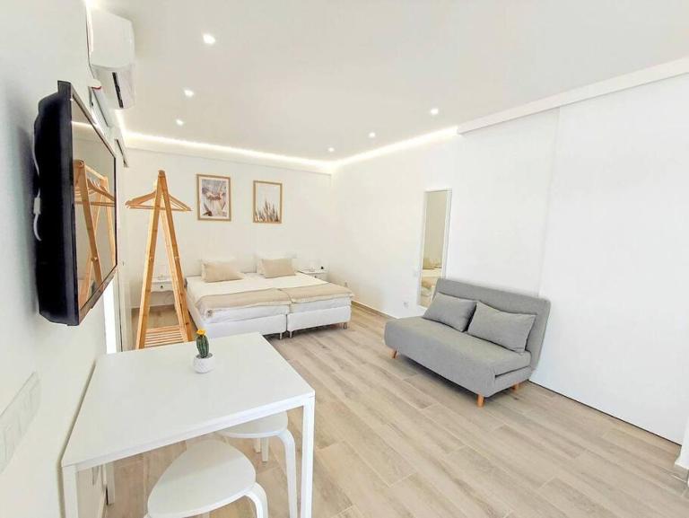 Lovely Terrace Studio Baixa Faro - B&B Faro