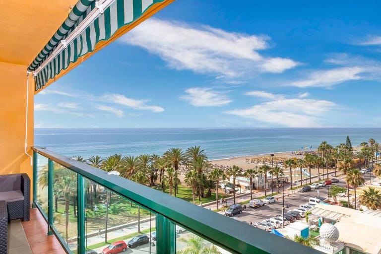 Primera línea de playa Torremolinos - B&B Torremolinos