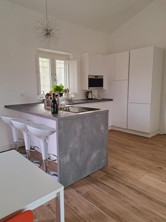 Villa The Green Door - Casa Vacanze vicino a Roma - Bed and Breakfast Fonte Nuova