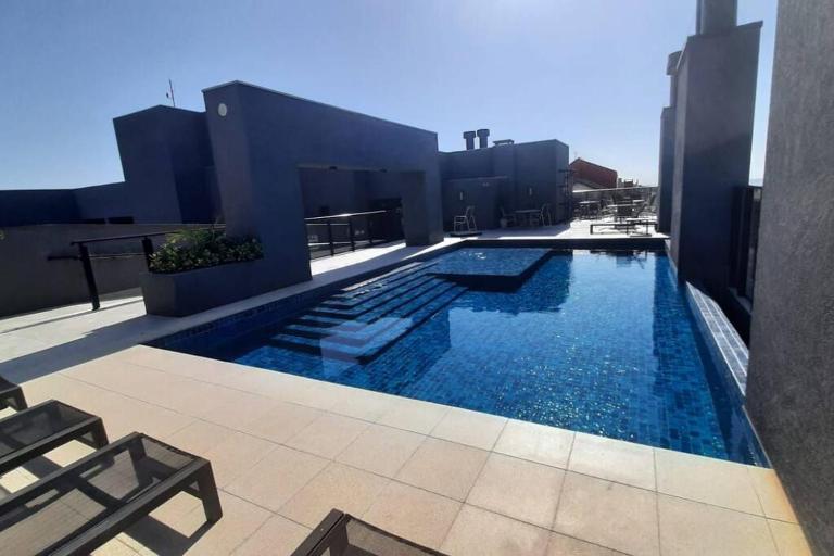 Studio 105 Maravilhoso Frente Mar Piscina Aquecida - Bed and Breakfast Matinhos