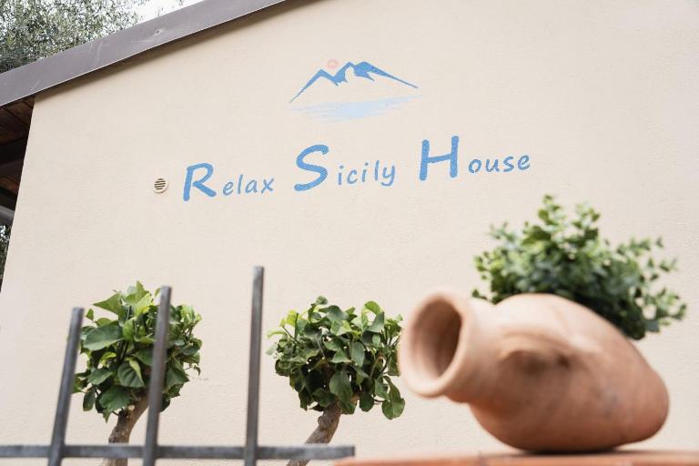 Relax Sicily House - B&B Savoca