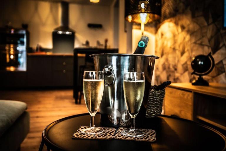 La Sublime Love House - B&B Briey