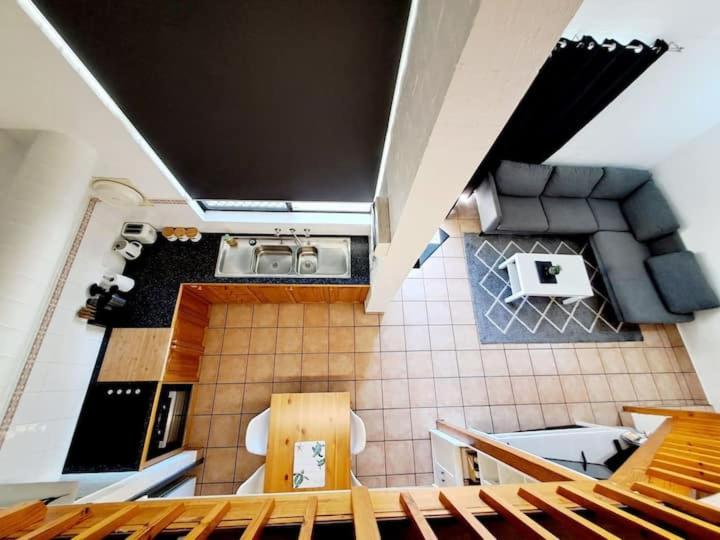 Carras Loft Villa Near the Sea Sleeps 5 - Ferienwohnung Mandurah