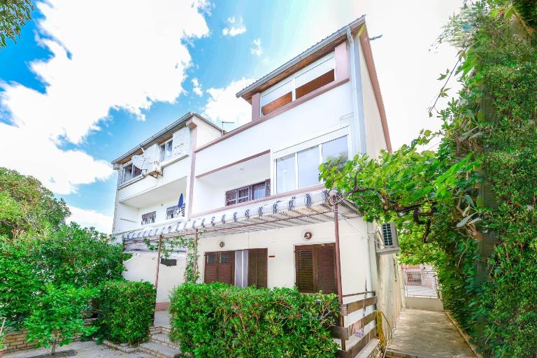 Apartments Car - B&B Novalja