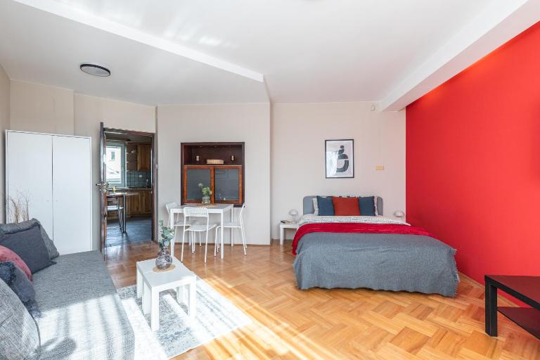 ROOM Powstańców Śląskich 61 - B&B Warsaw